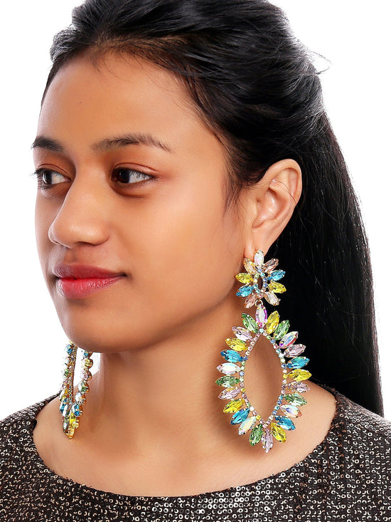 Bella Flower Statement Earrings  (7 / PACK)