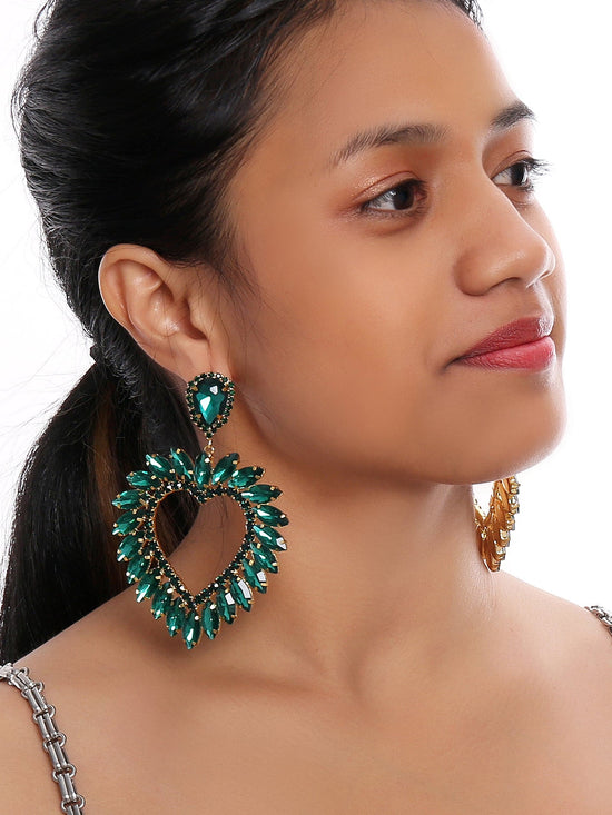 Wavi Heart Sparkling Earrings (7 / PACK)