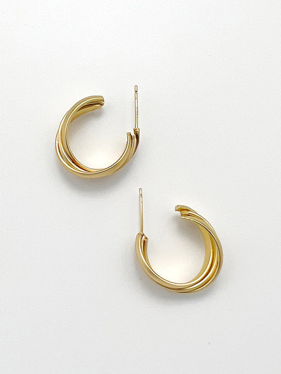 Gar-Cro Gold Alloy Hoop Earrings