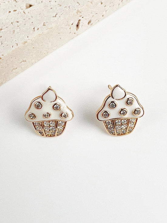Vanillish Golden Colour Earrings (7 / PACK)